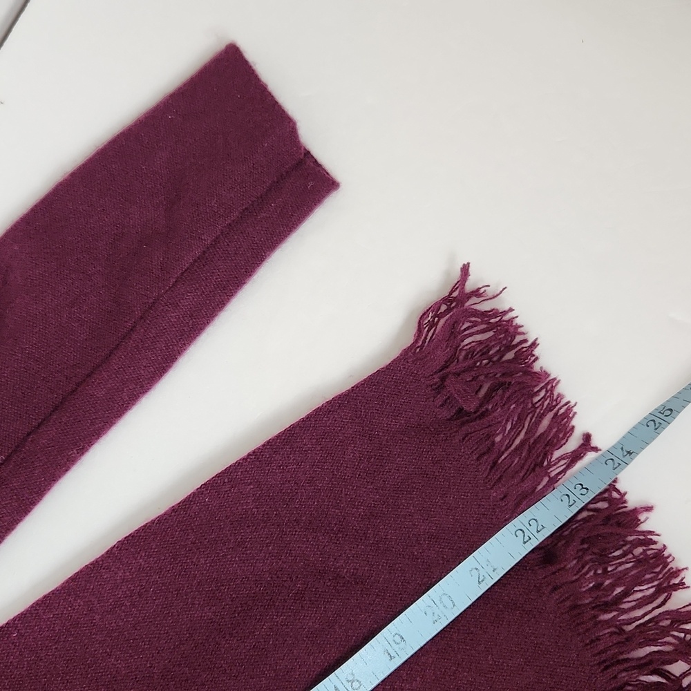 Griffen 100% Cashmere Crewneck Sweater Fringe Hem Burgundy Maroon Lightweight - Picture 12 of 13